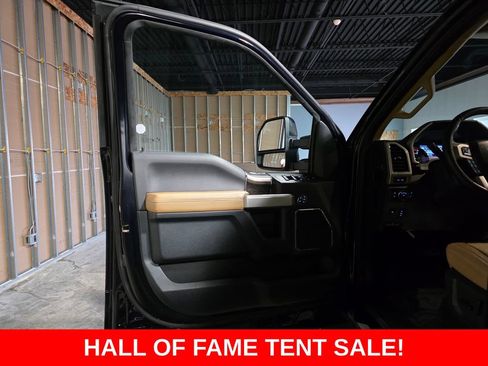 Used 2022 Ford F250 Lariat w/ Lariat Ultimate Package AWD/4WD image 14