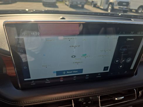 Used 2022 Lincoln Nautilus Reserve w/ Equipment Group 201A image 34