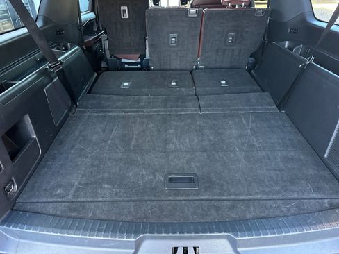 Used 2024 Ford Expedition Max Limited image 18