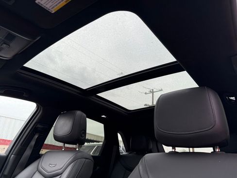 Used 2024 Cadillac XT5 Premium Luxury image 11