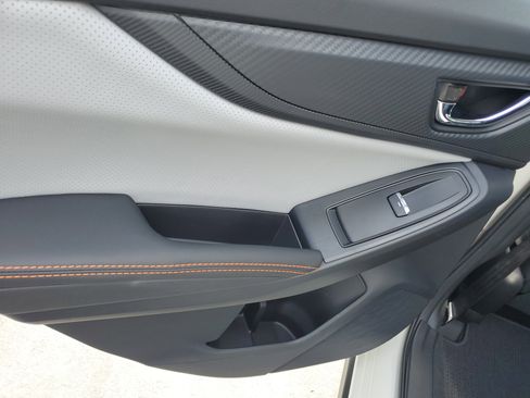 Used 2023 Subaru Crosstrek 2.5i Limited image 13