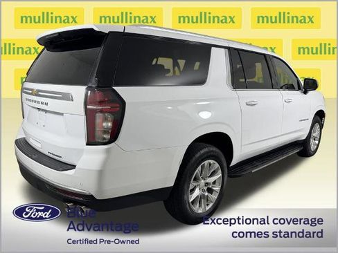 Used 2024 Chevrolet Suburban Premier image 4