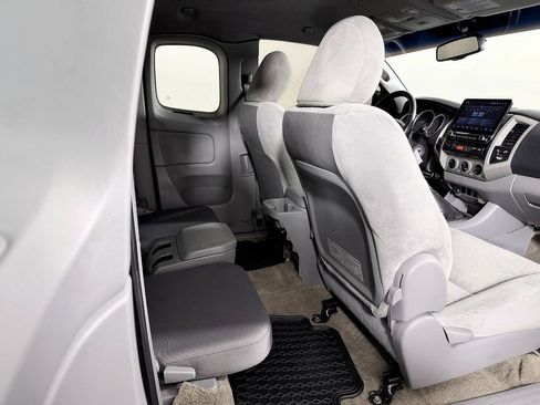 Used 2011 Toyota Tacoma 4x4 Access Cab w/ SR5 Pkg #2 image 32