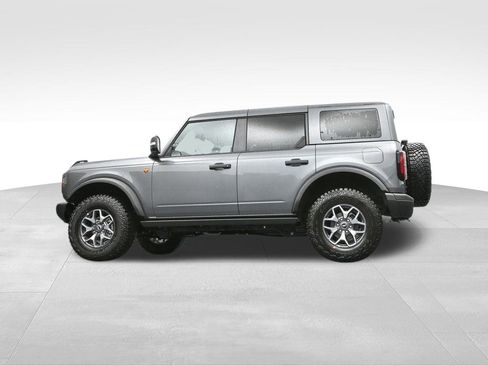 New 2025 Ford Bronco Badlands image 46