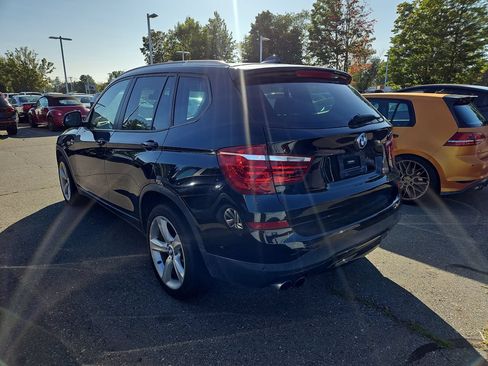 Used 2017 BMW X3 xDrive28i AWD/4WD image 2