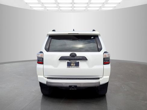 Used 2024 Toyota 4Runner TRD Off-Road Premium image 5