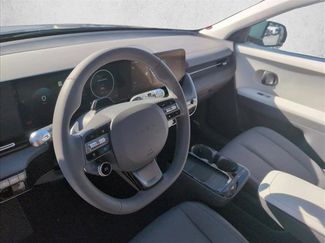 New 2026 Hyundai Ioniq 5 SEL video 3