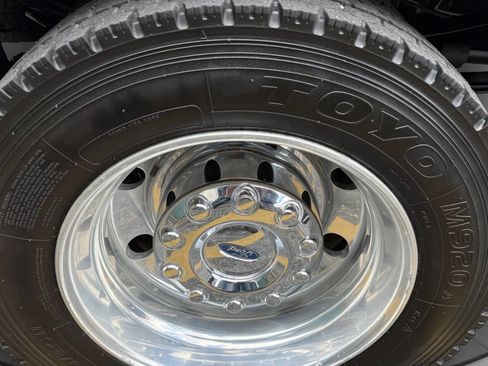 Used 2016 Ford F450 XL w/ Power Equipment Group image 16