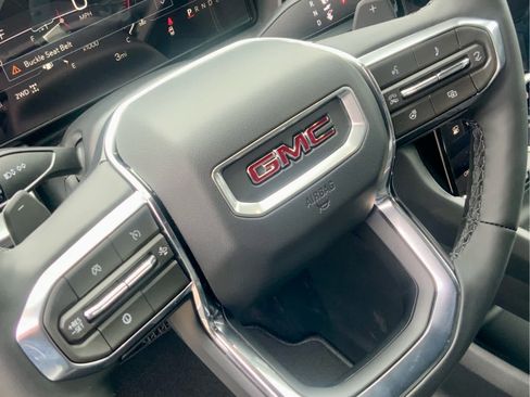 New 2026 GMC Terrain Elevation w/ Black Edition AWD/4WD image 32