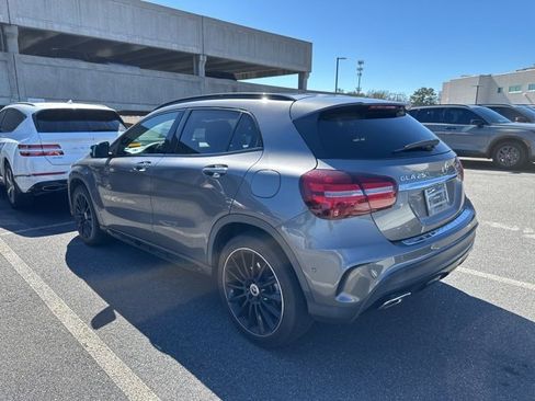 Used 2020 Mercedes-Benz GLA 250 4MATIC image 4