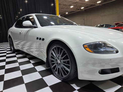 Used 2012 Maserati Quattroporte S RWD image 44