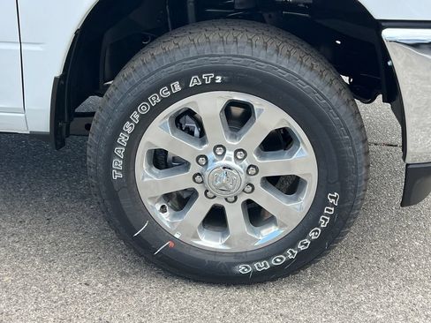 New 2026 RAM 2500 Laramie w/ Towing Technology Group AWD/4WD image 14