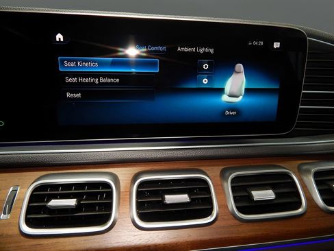 Used 2022 Mercedes-Benz GLE 450 4MATIC w/ Revised AMG Line Exterior image 23
