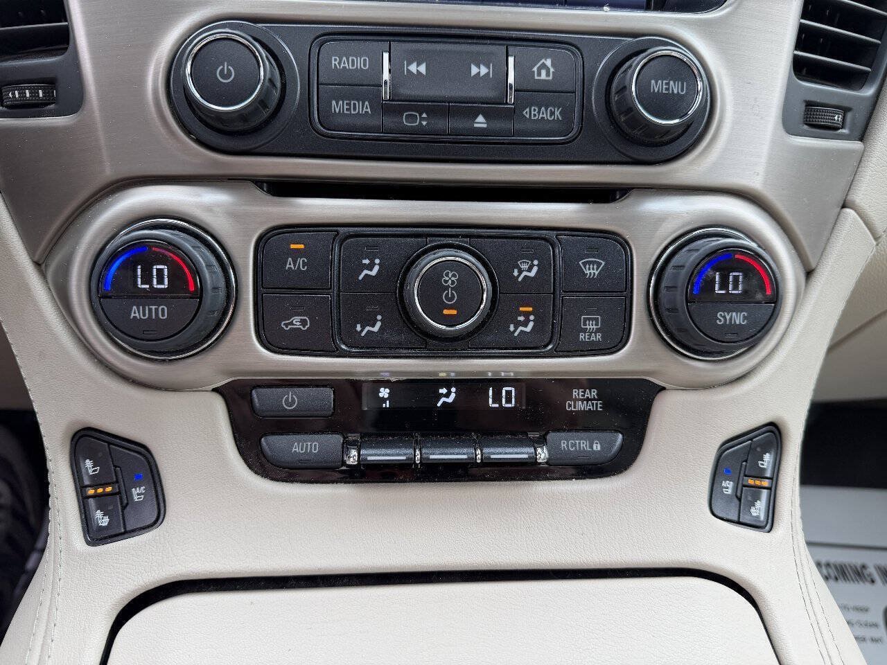 Used 2016 GMC Yukon Denali AWD/4WD image 16