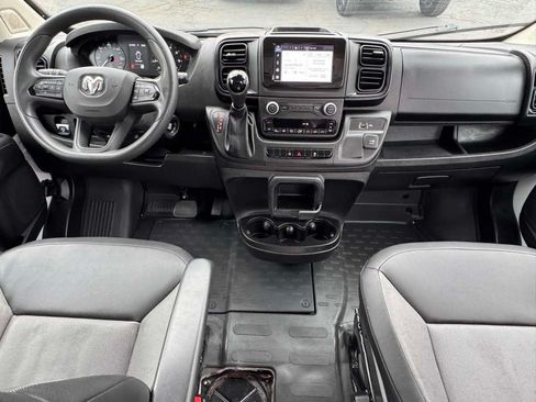 Used 2024 RAM ProMaster 2500 w/ Convenience Group FWD image 20