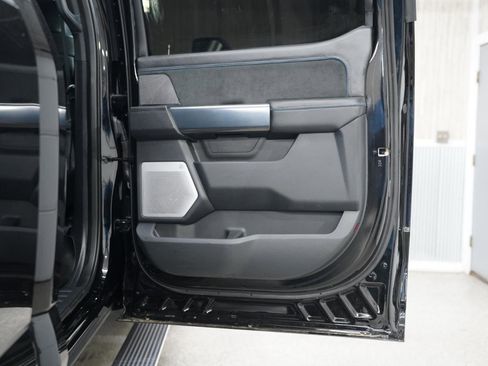 Used 2025 Ford F250 Platinum image 33