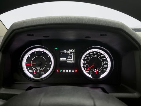 Used 2019 RAM 1500 Express w/ Express Value Package image 9