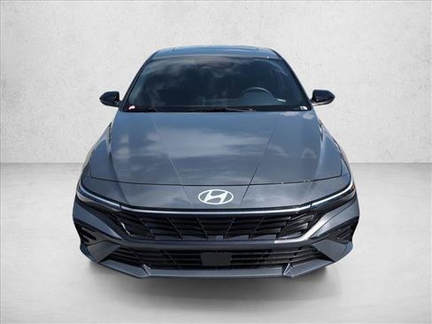 New 2026 Hyundai Elantra SEL Sport FWD image 6