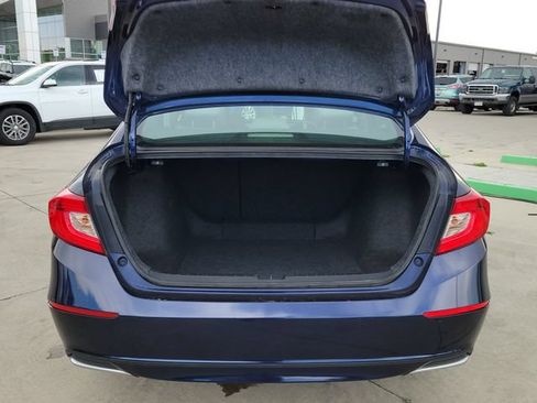 Used 2019 Honda Accord EX image 14