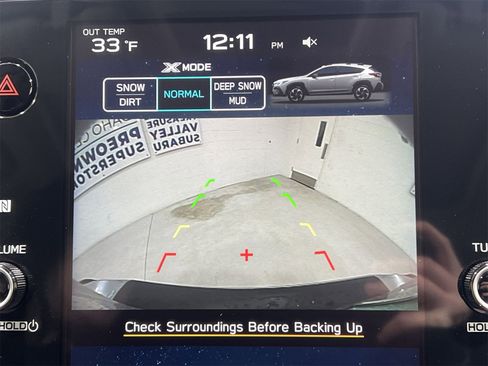 Used 2025 Subaru Crosstrek 2.0i Premium image 17