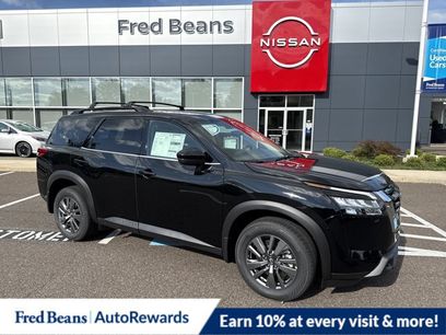 New 2025 Nissan Pathfinder SV
