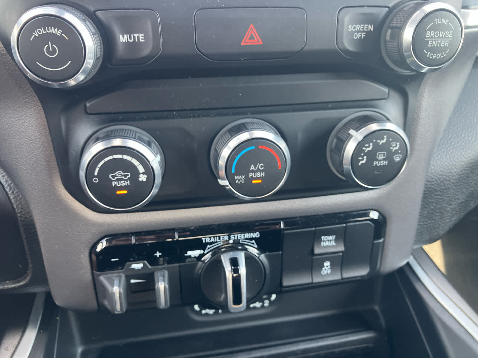 Used 2022 RAM 1500 Big Horn w/ Trailer Tow Group AWD/4WD image 22
