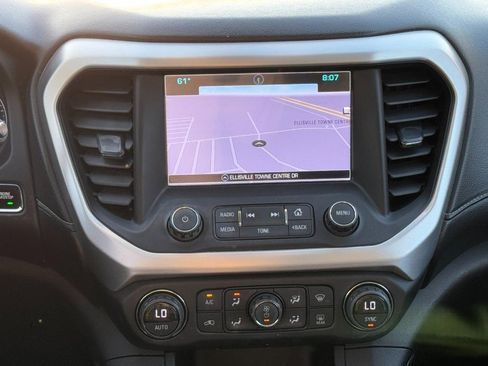 Used 2017 GMC Acadia SLT image 13