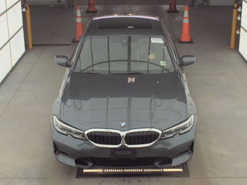 Used 2021 BMW 330i xDrive Sedan w/ Driving Assistance Package AWD/4WD image 2