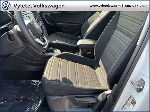 Certified 2023 Volkswagen Tiguan S image 17