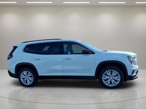 Used 2026 GMC Acadia Elevation w/ Elevation Premium Package AWD/4WD image 2