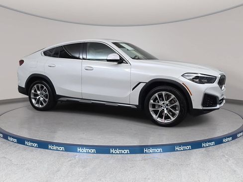 Used 2022 BMW X6 xDrive40i AWD/4WD image 4