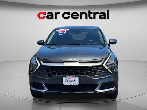 Used 2023 Kia Sportage LX AWD/4WD image 8