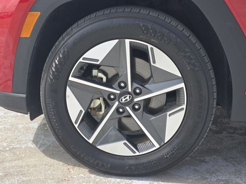 Used 2025 Hyundai Tucson SEL image 14