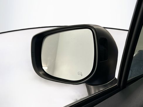 Used 2019 Subaru Crosstrek 2.0i Premium w/ Eyesight System AWD/4WD image 16