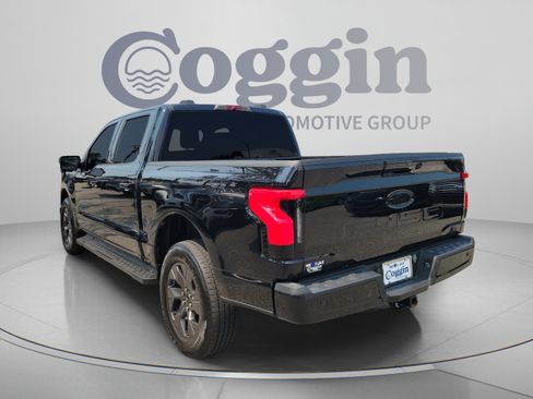 Used 2024 Ford F150 Lightning Flash AWD/4WD image 2