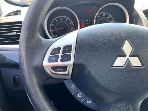 Used 2017 Mitsubishi Lancer ES FWD image 24