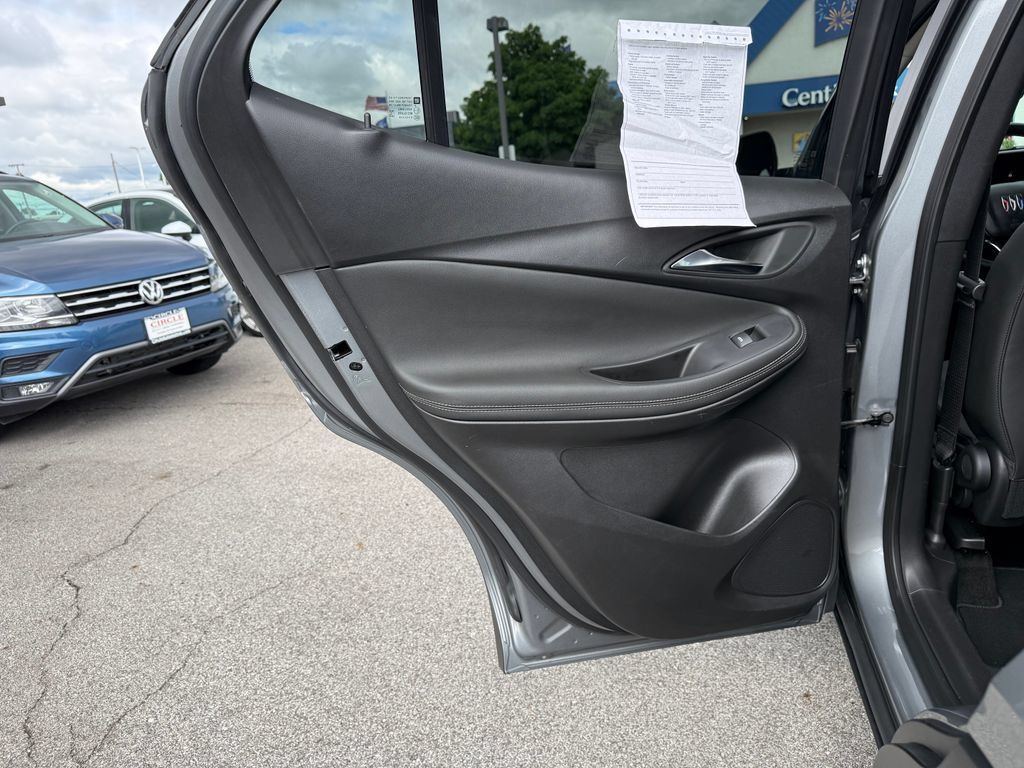 Used 2024 Buick Encore GX Preferred FWD image 26