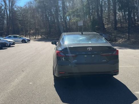 New 2026 Toyota Camry XLE AWD/4WD image 7
