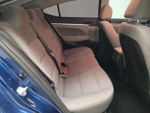 Used 2020 Hyundai Elantra SEL image 19