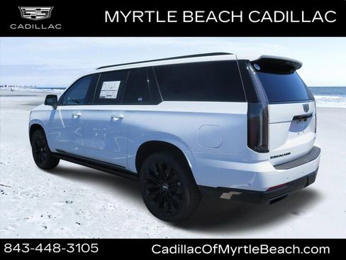 New 2026 Cadillac Escalade ESV Platinum Sport w/ LPO, ONYX Package AWD/4WD image 5
