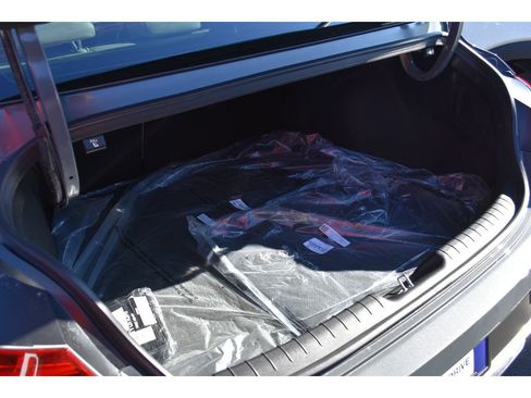 New 2026 Hyundai Elantra Limited image 6