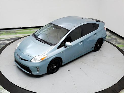 Used 2015 Toyota Prius Two FWD image 29