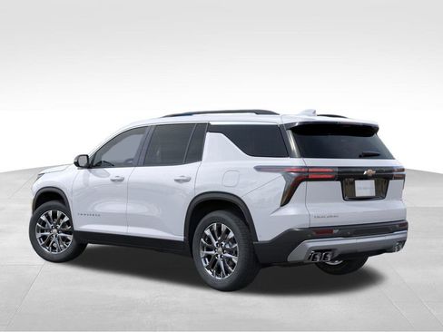 New 2026 Chevrolet Traverse LT w/ Sun and Wheel Package image 3
