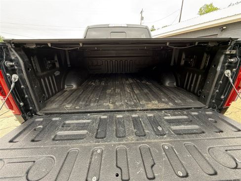 Used 2017 Ford F150 Raptor w/ Equipment Group 802A Luxury AWD/4WD image 14