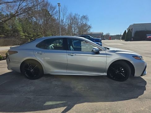 Used 2024 Toyota Camry XSE image 8