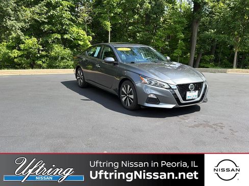 Used 2021 Nissan Altima 2.5 SV w/ SV Premium Package FWD image 1