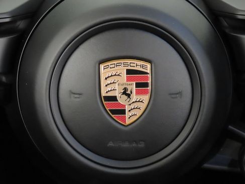 Certified 2025 Porsche Macan 4 Electric AWD/4WD image 21