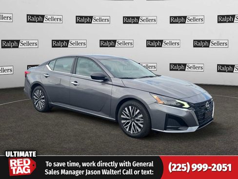 Used 2025 Nissan Altima 2.5 SV FWD image 1