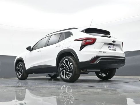 New 2026 Chevrolet Trax RS w/ Driver Confidence Package FWD image 43