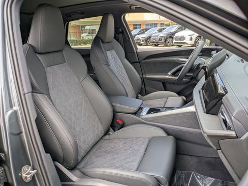 New 2026 Audi SQ5 Premium Plus AWD/4WD image 10